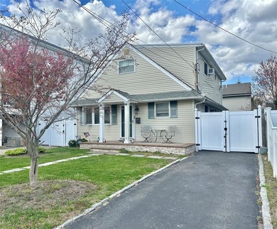 Beach Home For Sale in Babylon, New York