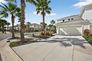 Beach Townhome/Townhouse For Sale in Riverview, Florida