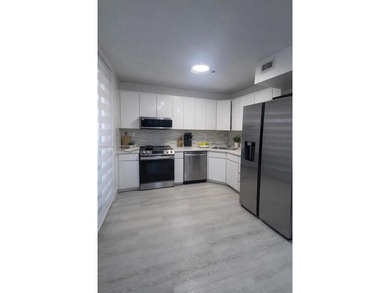 Beach Condo For Sale in Miami, Florida