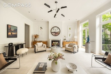 Beach Home For Sale in New York, New York
