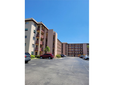 Beach Condo For Sale in Bradenton, Florida