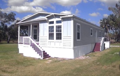 Beach Home For Sale in Fort Myers, Florida