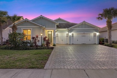 Beach Home For Sale in Bradenton, Florida