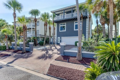 Beach Home For Sale in Destin, Florida