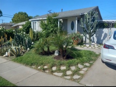 Beach Home For Sale in Santa Ana, California