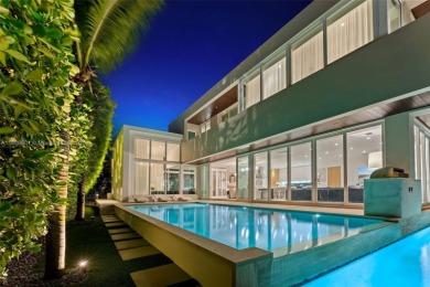 Beach Home For Sale in Miami Beach, Florida