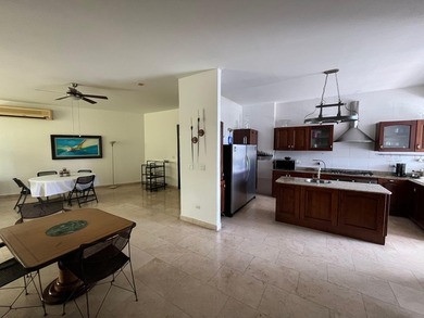 Beach Home For Sale in Panama City, 