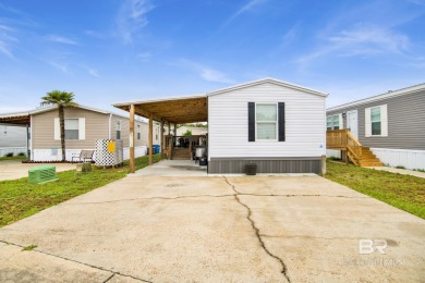 Beach Home For Sale in Gulf Shores, Alabama