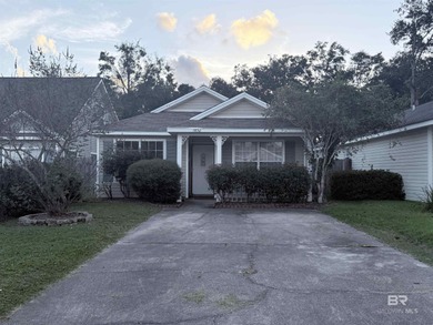 Beach Home For Sale in Foley, Alabama