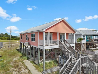 Beach Home For Sale in Gulf Shores, Alabama