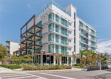 Beach Condo For Sale in Miami Beach, Florida