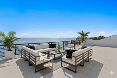 Beach Home For Sale in St. Petersburg, Florida
