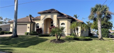 Beach Home For Sale in Fort Myers, Florida