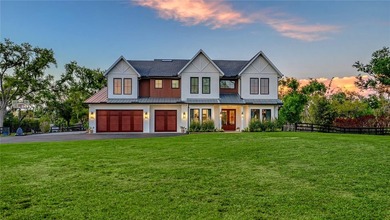 Beach Home For Sale in Sarasota, Florida