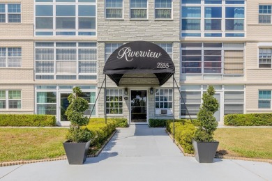 Beach Condo For Sale in Vero Beach, Florida