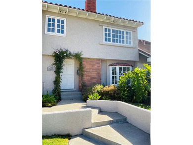 Beach Home For Sale in Newport Beach, California