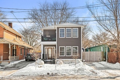 Beach Home For Sale in Cleveland, Ohio