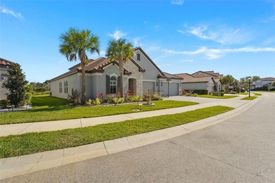 Beach Home For Sale in Sarasota, Florida