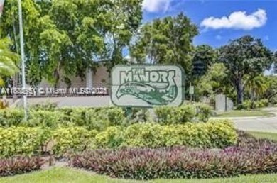 Beach Condo For Sale in Lauderhill, Florida