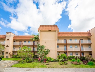 Beach Condo For Sale in Sunrise, Florida