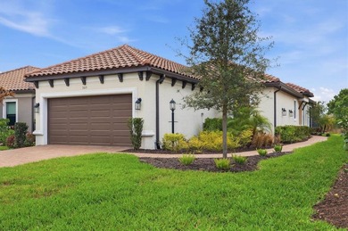 Beach Home For Sale in Bradenton, Florida