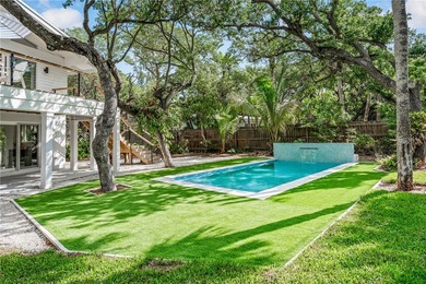 Beach Home For Sale in Vero Beach, Florida