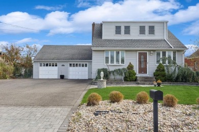 Beach Home For Sale in Copiague, New York