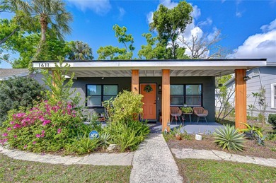 Beach Home For Sale in St. Petersburg, Florida