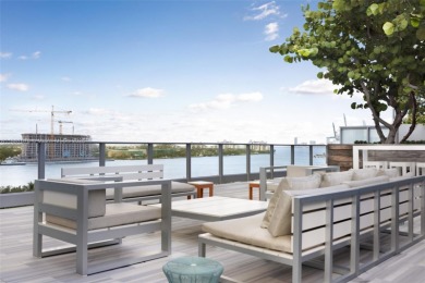 Beach Condo For Sale in Miami Beach, Florida