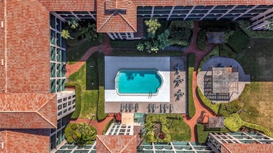 Beach Condo For Sale in Gulfport, Florida