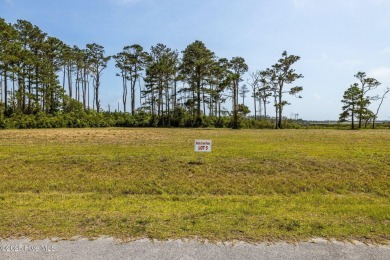 Beach Lot For Sale in Beaufort, North Carolina