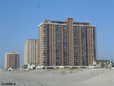 Beach Condo Sale Pending in Ventnor, New Jersey