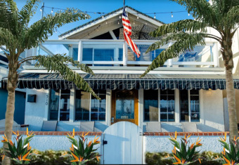 Newport Beach House on the Oceanfront, Great Beach and Bay Access - Beach Vacation Rentals in Newport Beach, California on Beachhouse.com