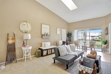 Beach Condo For Sale in Lauderhill, Florida