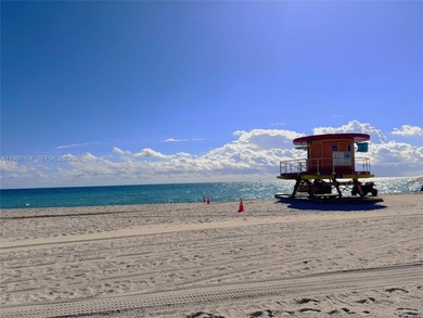 Beach Condo For Sale in Miami Beach, Florida