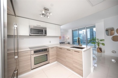 Beach Condo For Sale in Miami, Florida
