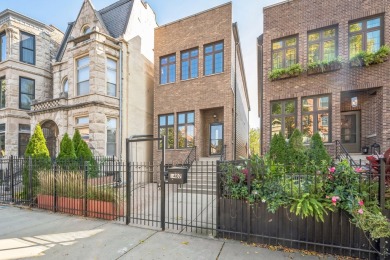 Beach Home For Sale in Chicago, Illinois