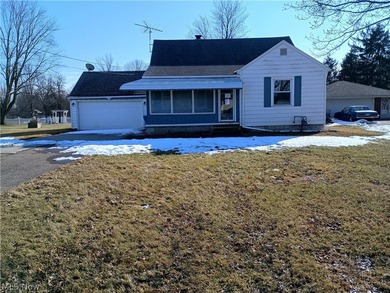 Beach Home Sale Pending in Lorain, Ohio