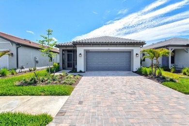 Beach Home Sale Pending in Nokomis, Florida