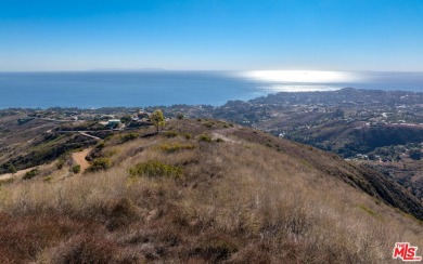 Beach Acreage For Sale in Malibu, California
