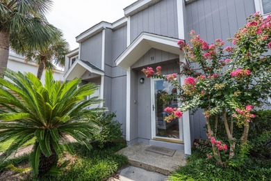 Beach Townhome/Townhouse For Sale in Destin, Florida