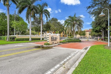 Beach Condo For Sale in Dania, Florida