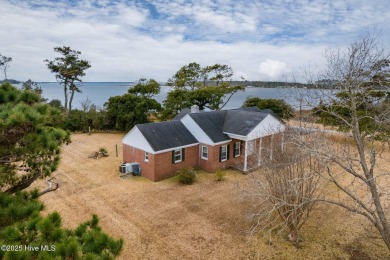 Beach Home For Sale in Beaufort, North Carolina