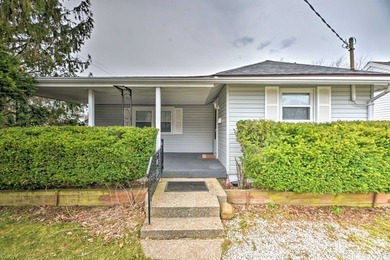 Beach Home For Sale in Erie, Pennsylvania