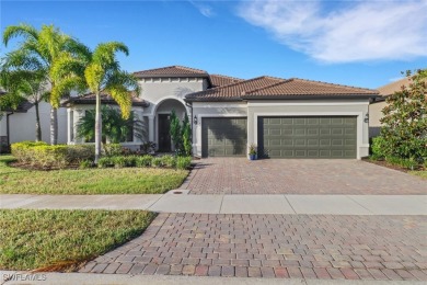 Beach Home For Sale in Fort Myers, Florida