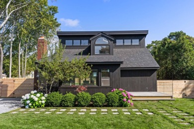 Beach Home For Sale in Hampton Bays, New York