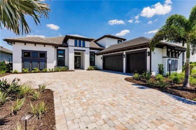 Beach Home For Sale in Fort Myers, Florida