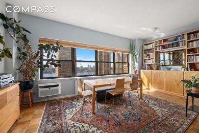 Beach Condo For Sale in New York, New York