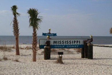 Vacation Rental Beach Condo in Ocean Springs, Mississippi