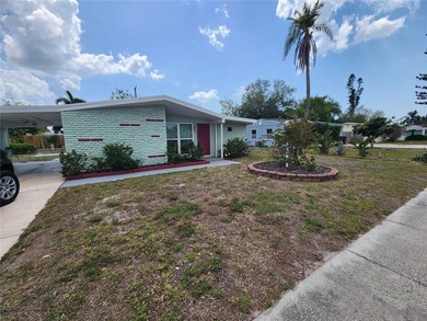 Beach Home For Sale in Bradenton, Florida